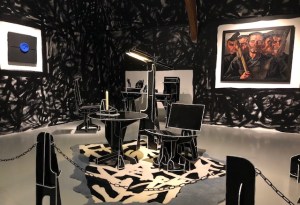 Artwork of a black interior by artist Joost van Bleiswijk